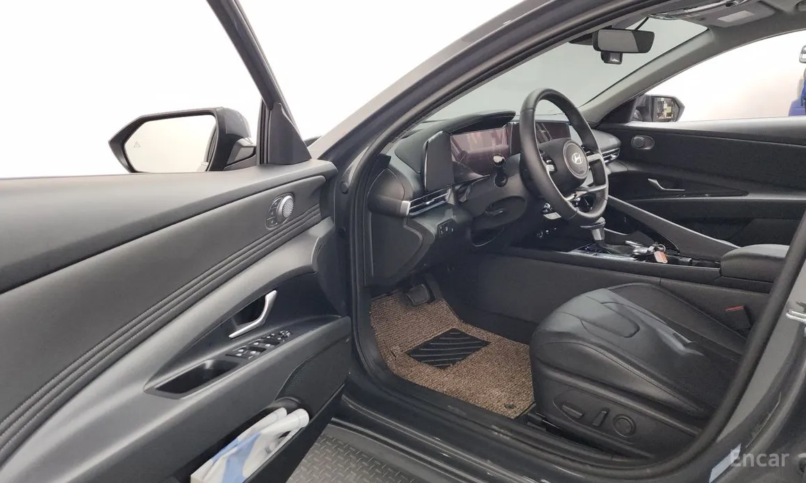 Фото 10 - Hyundai Avante