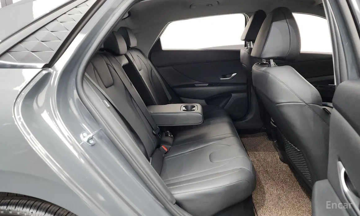 Фото 12 - Hyundai Avante