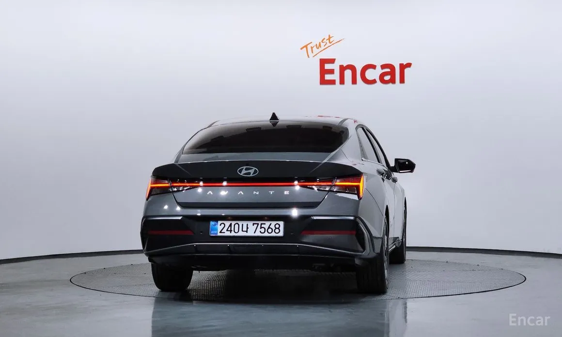 Фото 4 - Hyundai Avante