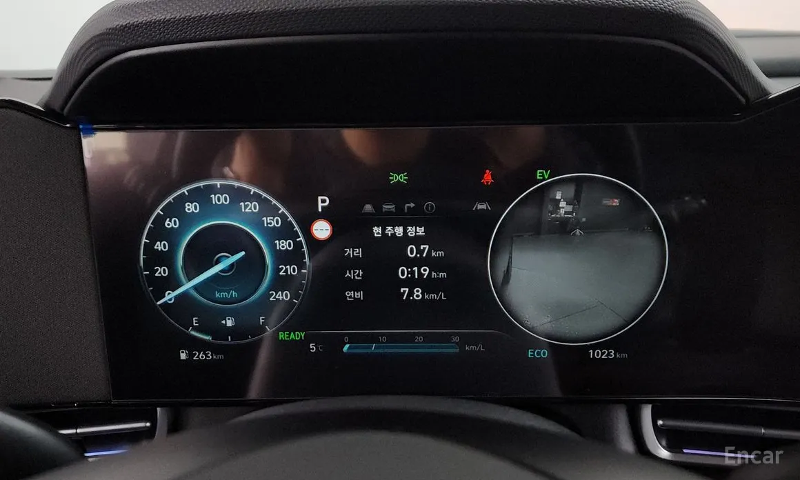 Фото 8 - Hyundai Avante