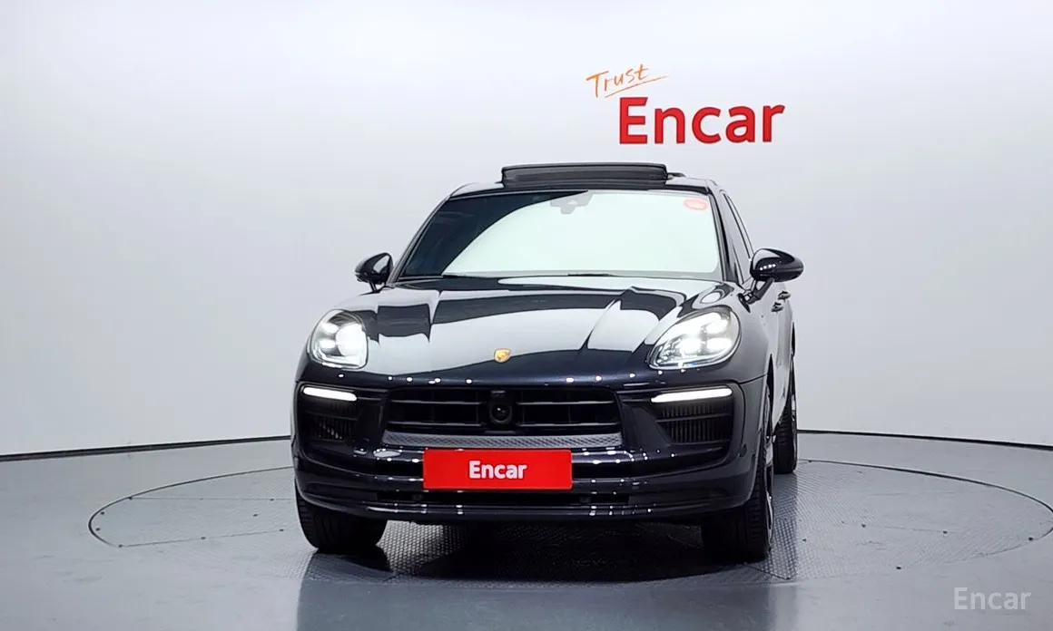 Фото 3 - Porsche Macan