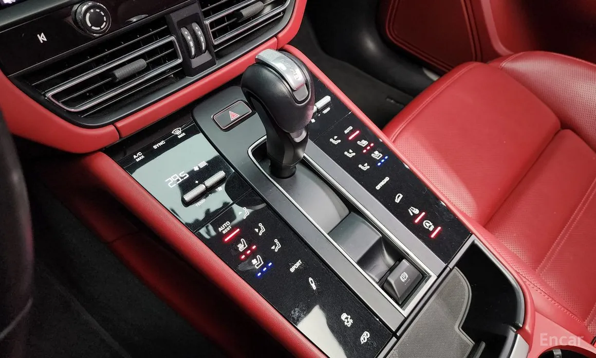 Фото 9 - Porsche Macan