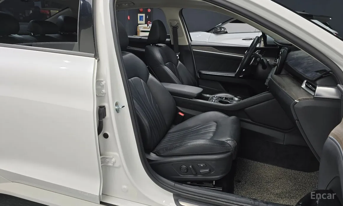 Фото 10 - Kia K5