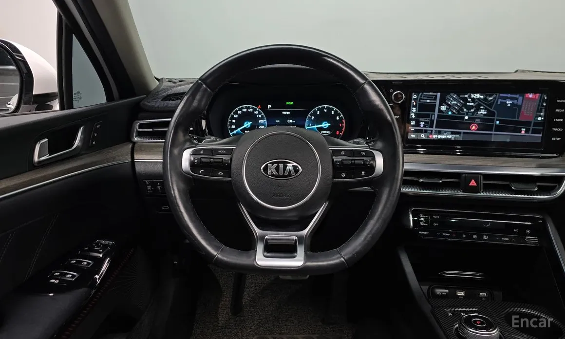 Фото 13 - Kia K5