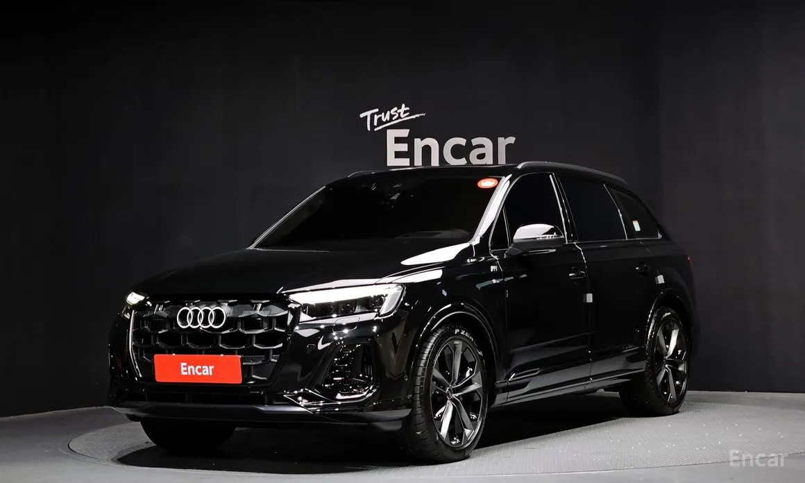 Фото 1 - Audi Q7