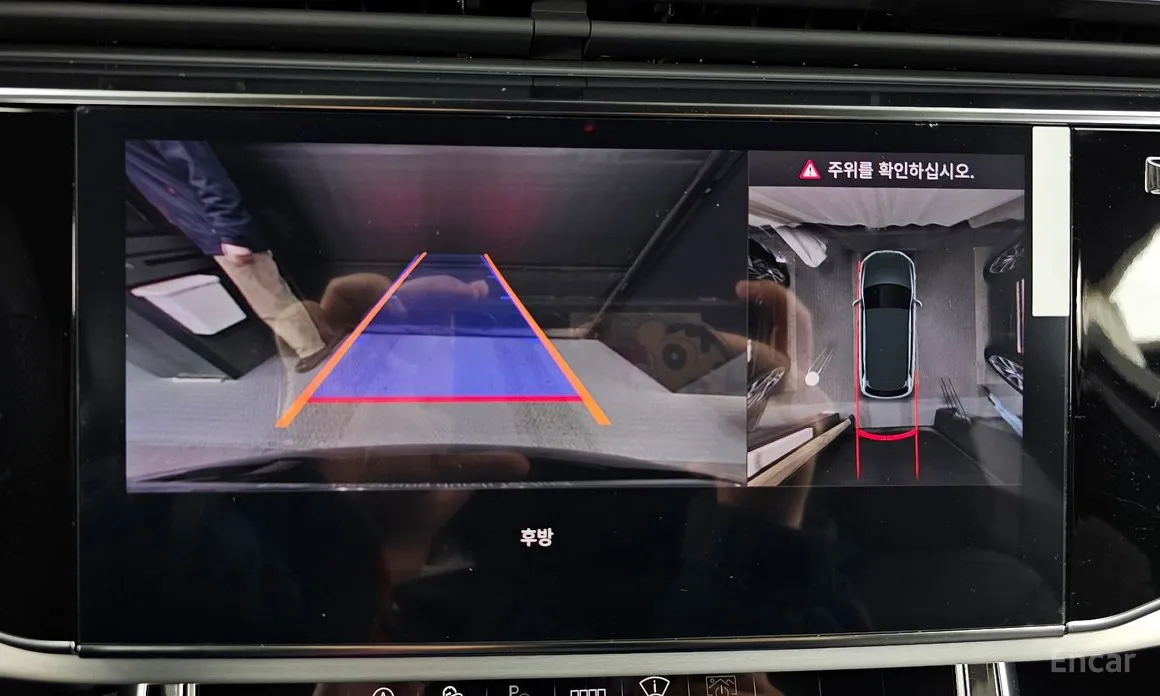 Фото 15 - Audi Q7