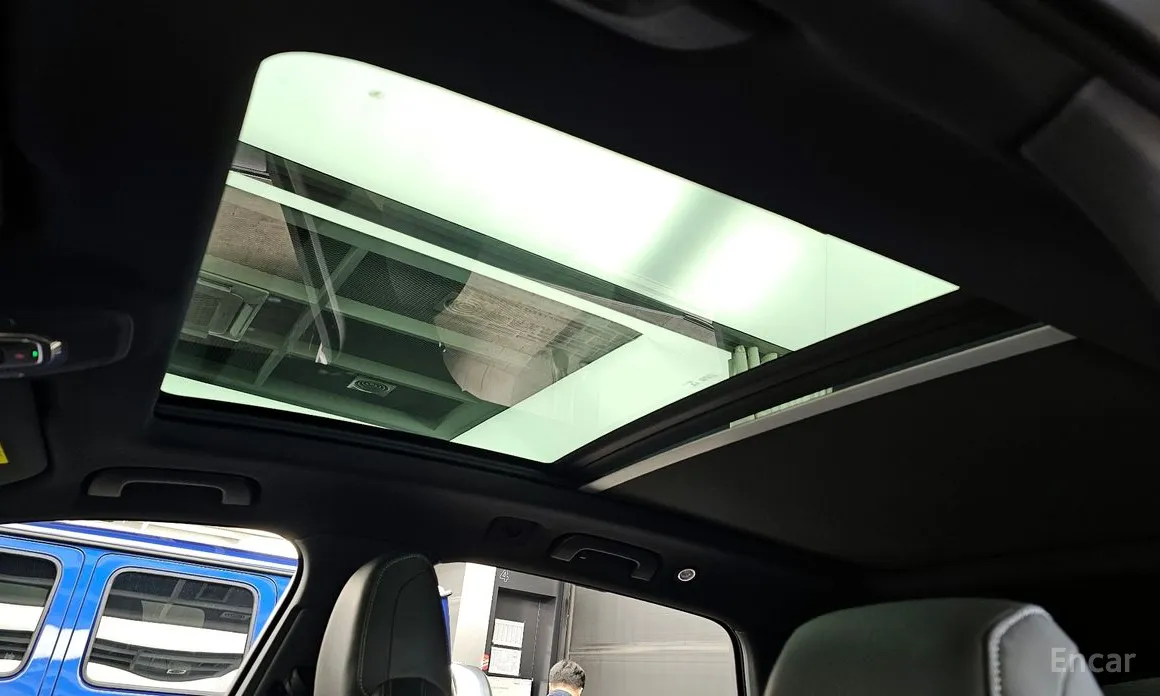 Фото 19 - Audi Q7