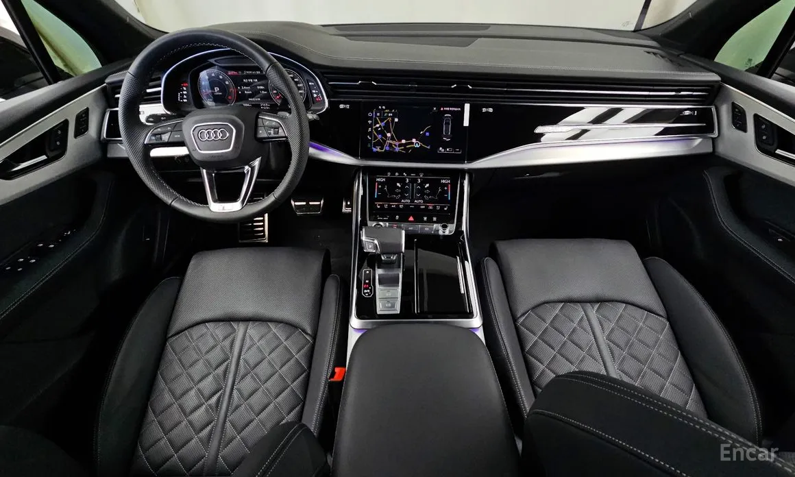 Фото 7 - Audi Q7