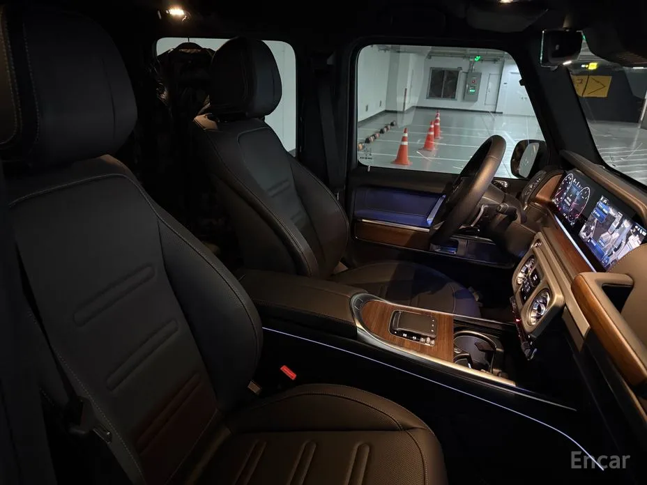 Фото 13 - Mercedes-Benz G-Class