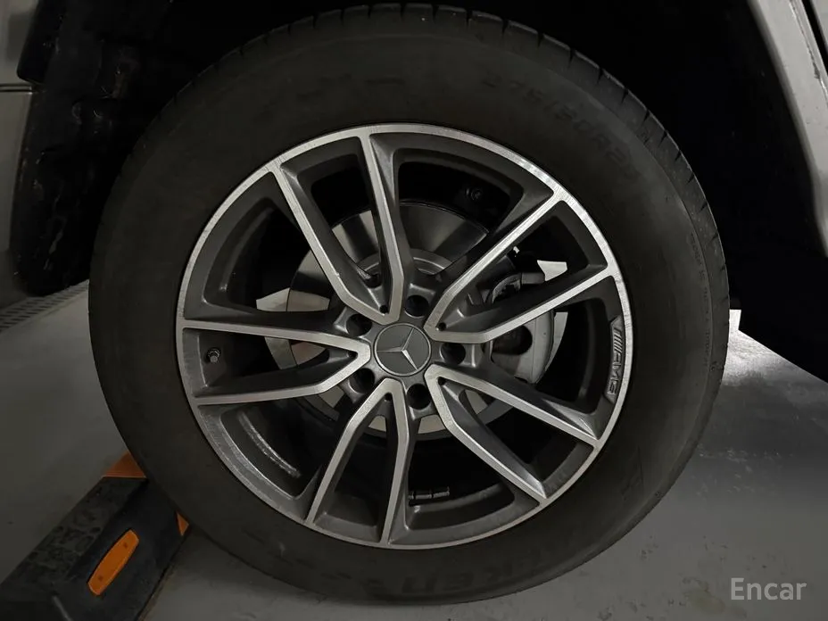 Фото 18 - Mercedes-Benz G-Class