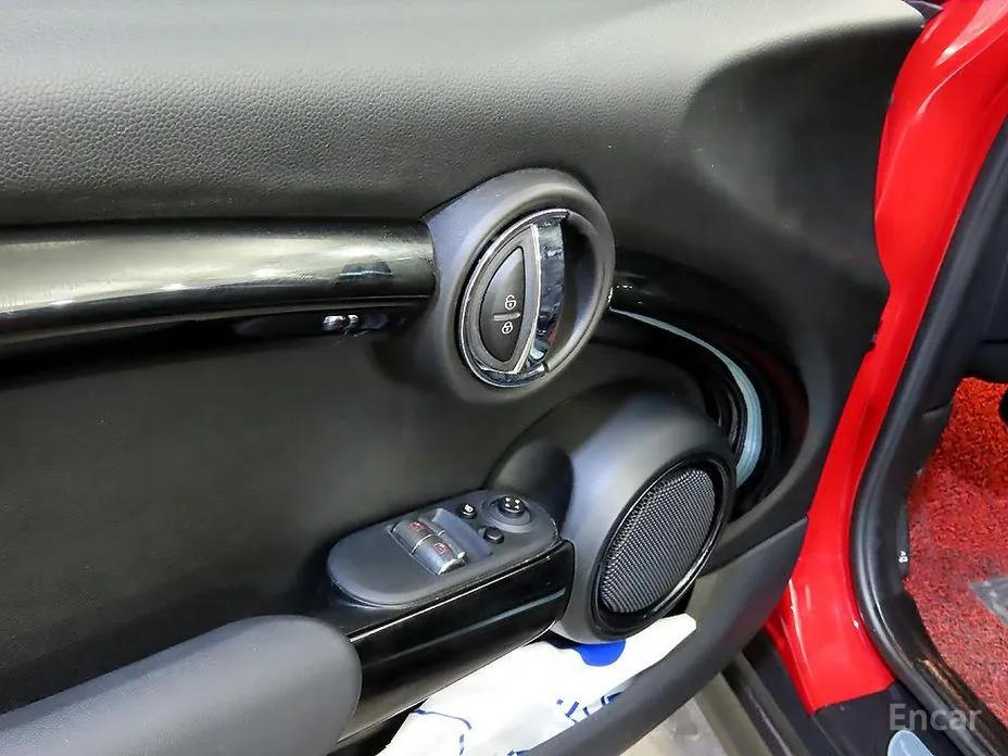 Фото 16 - Mini Cooper