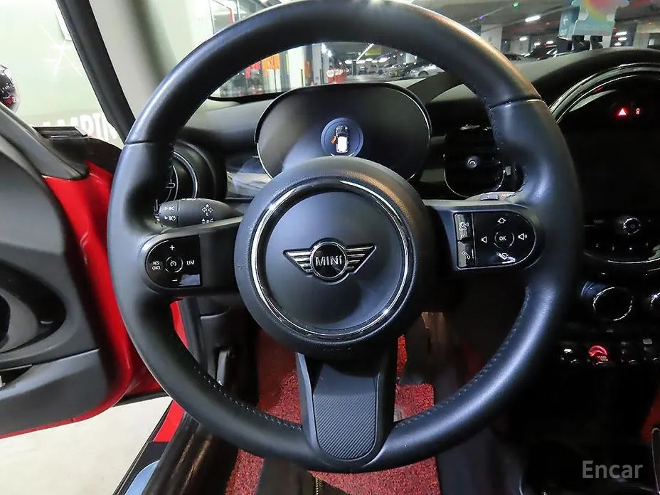 Фото 8 - Mini Cooper