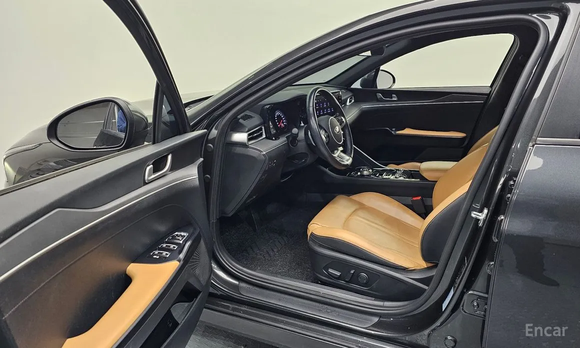 Фото 10 - Kia K5