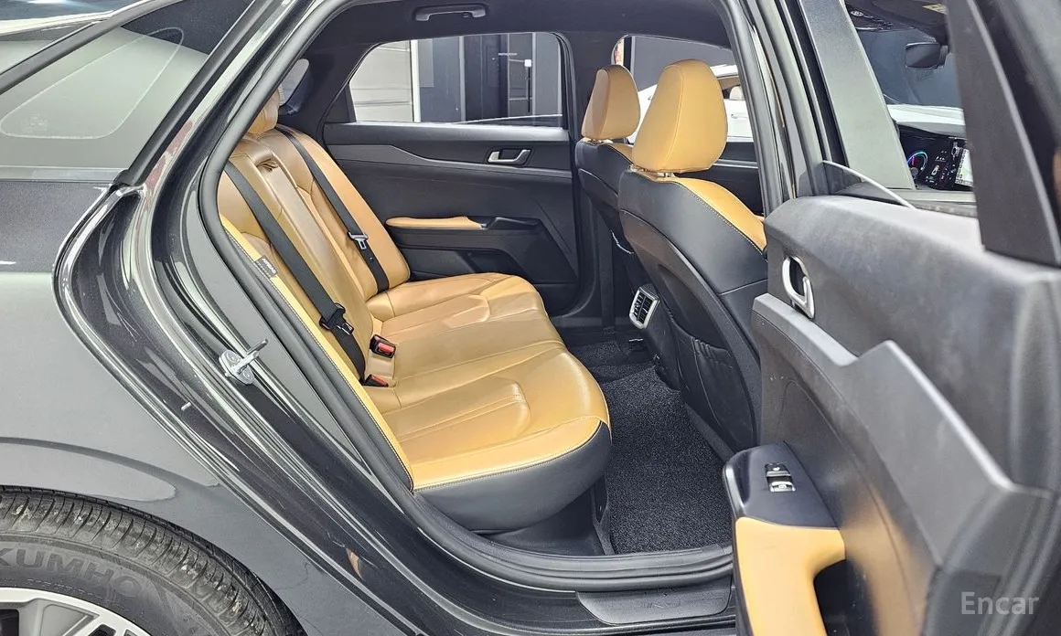 Фото 12 - Kia K5