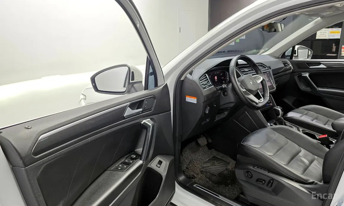 Фото 11 - Volkswagen Tiguan