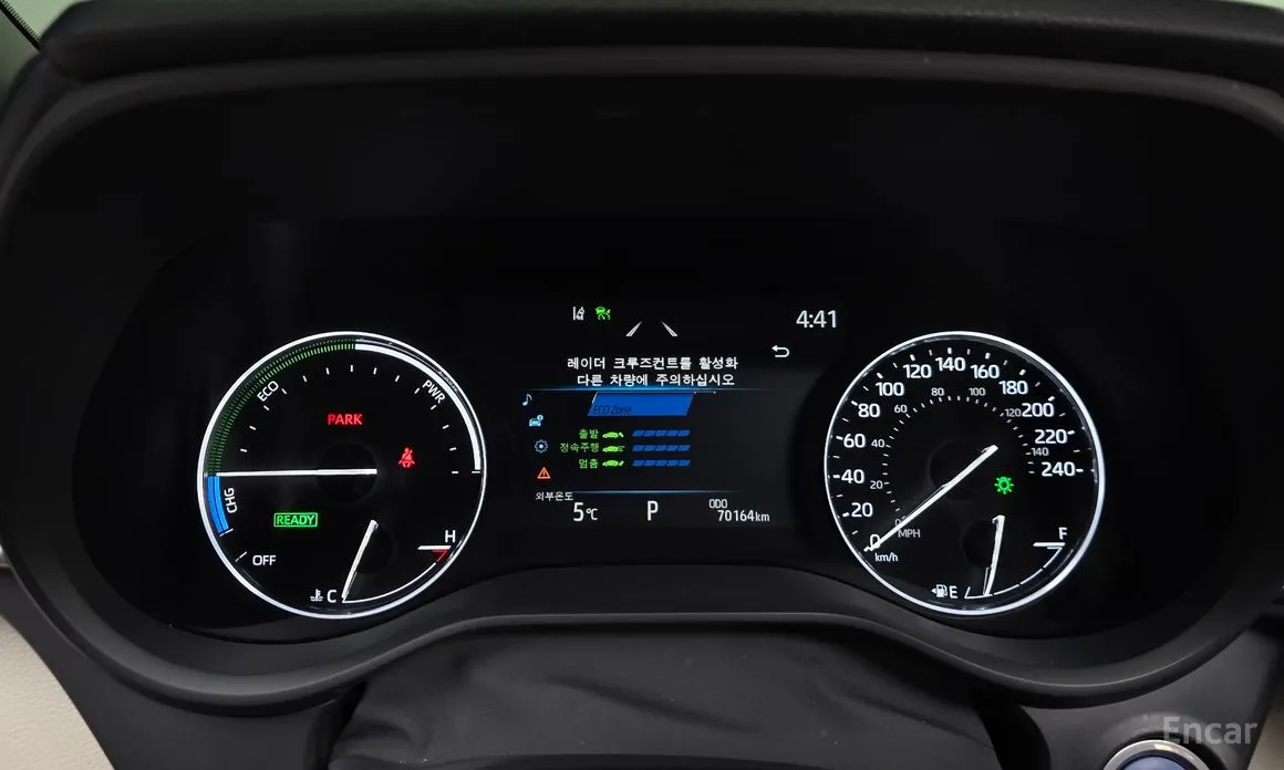 Фото 8 - Toyota Sienna