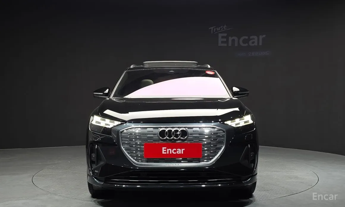 Фото 3 - Audi Q4 e-tron