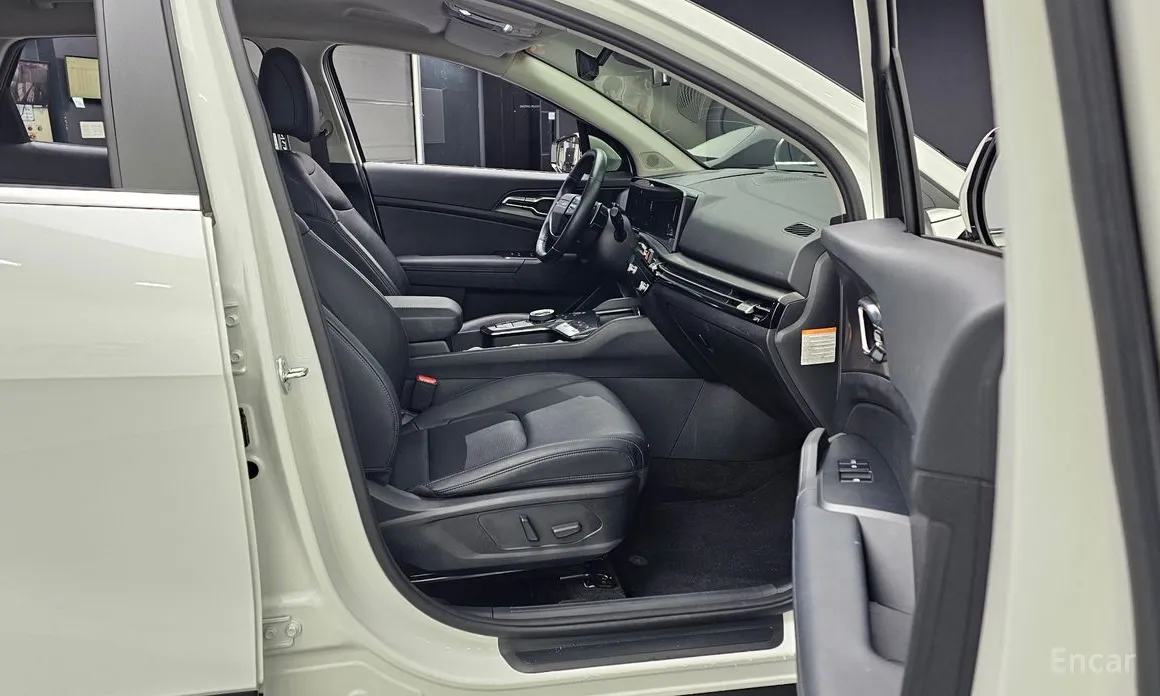 Фото 11 - Kia Sportage