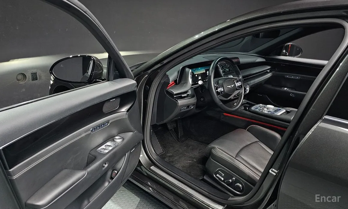 Фото 11 - Genesis G90