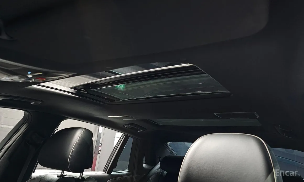 Фото 17 - Genesis G90