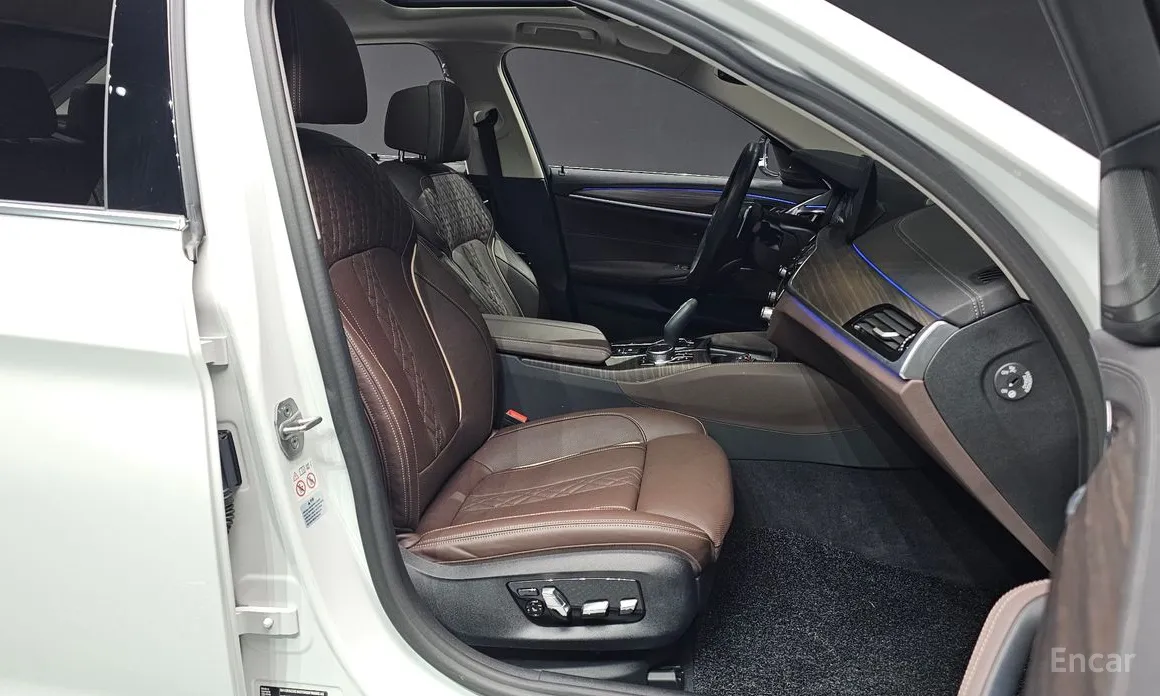 Фото 10 - BMW 5 Series