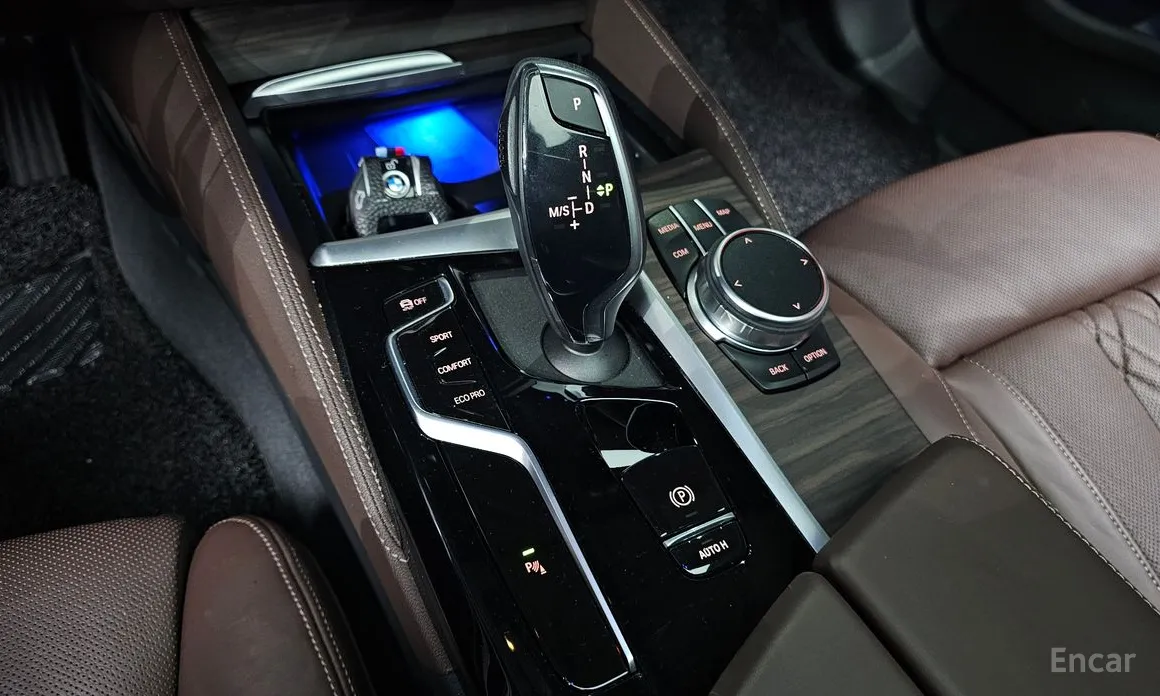 Фото 9 - BMW 5 Series