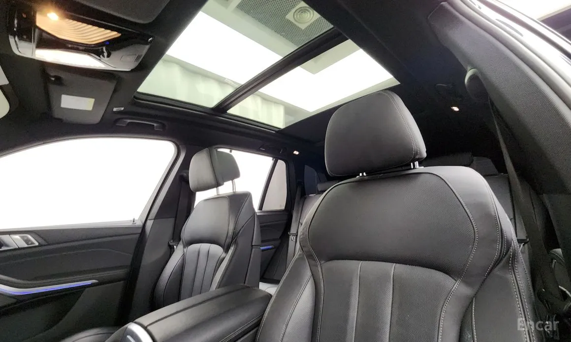 Фото 18 - BMW X5