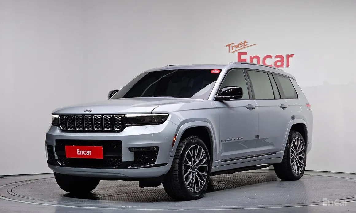 Фото 1 - Jeep Cherokee