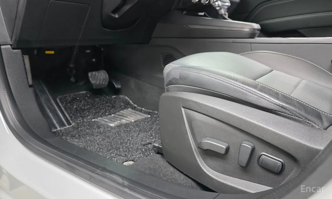 Фото 18 - Renault XM3