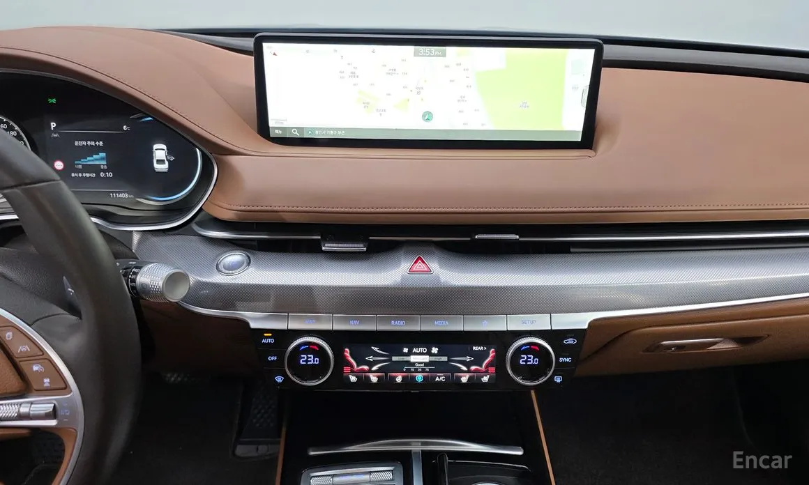 Фото 15 - Genesis G80