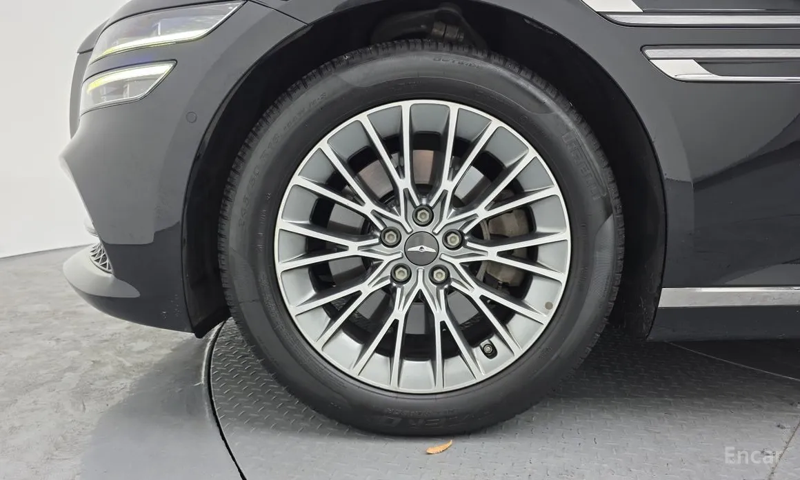 Фото 5 - Genesis G80