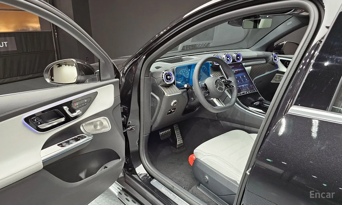 Фото 11 - Mercedes-Benz GLC-Class