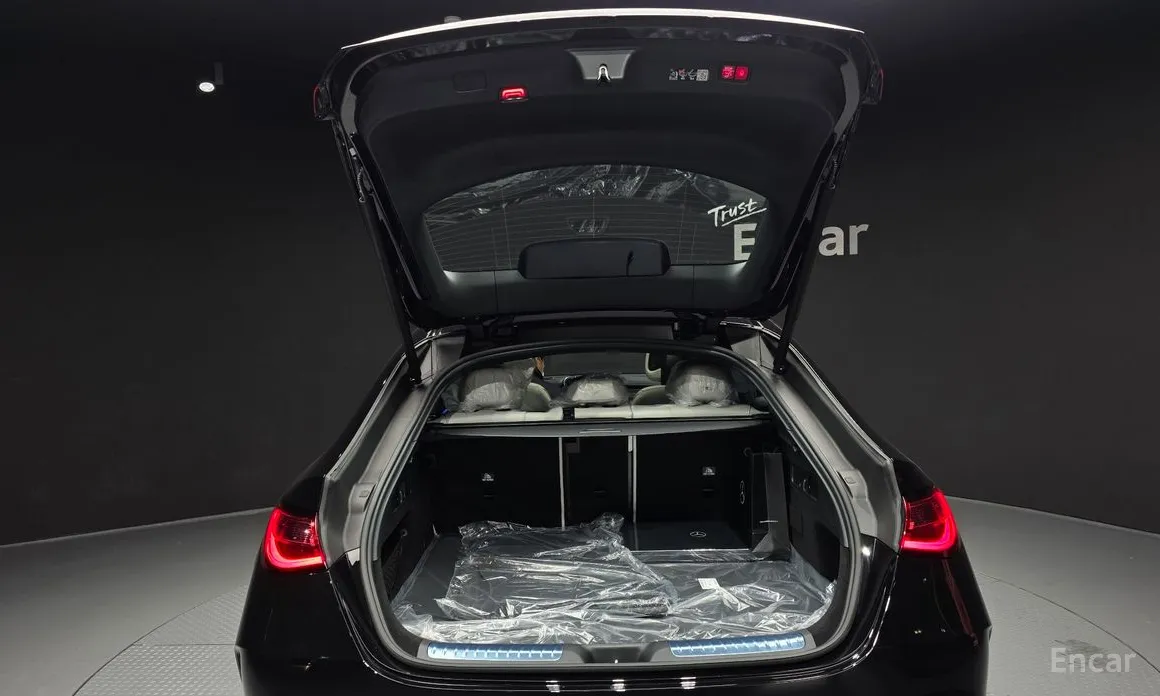 Фото 20 - Mercedes-Benz GLC-Class