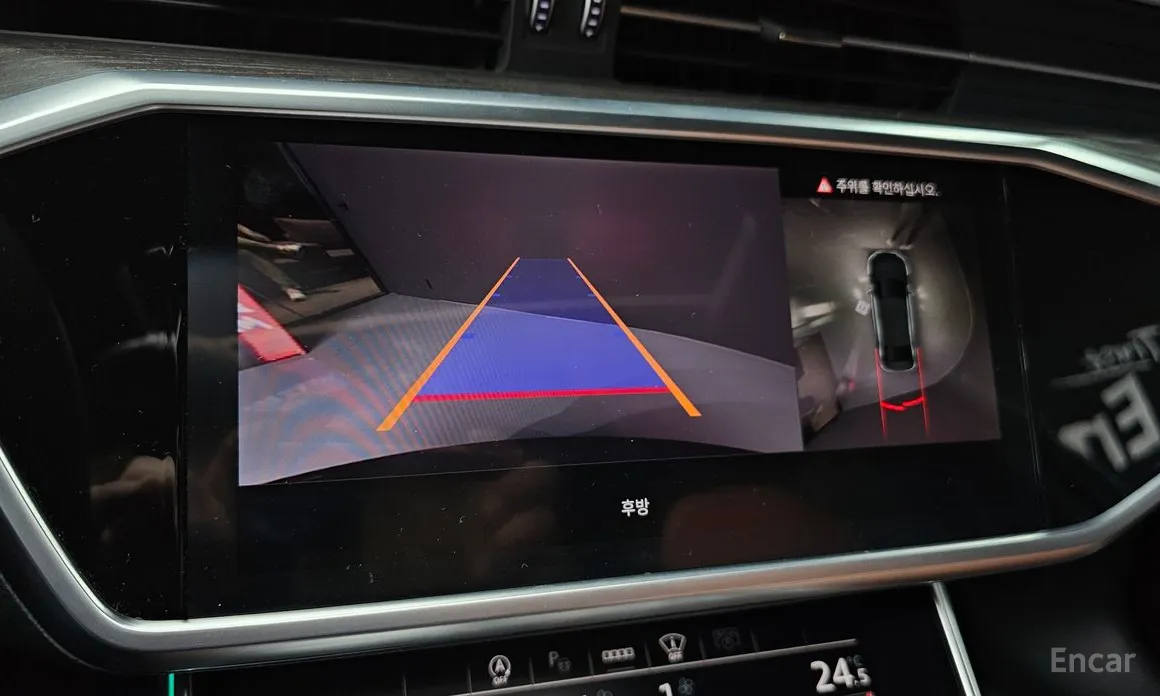 Фото 16 - Audi A6