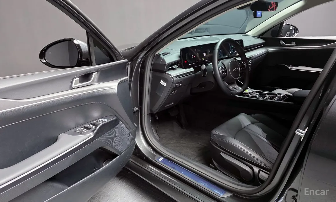 Фото 10 - Kia K5