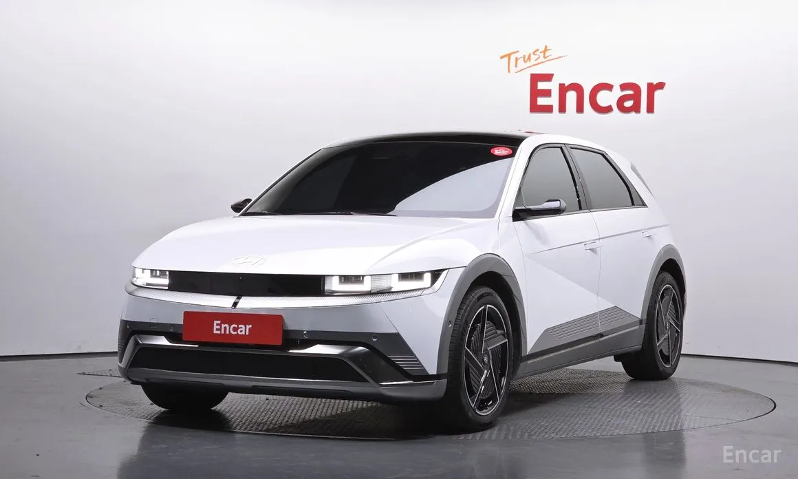 Фото 1 - Hyundai Ioniq 5