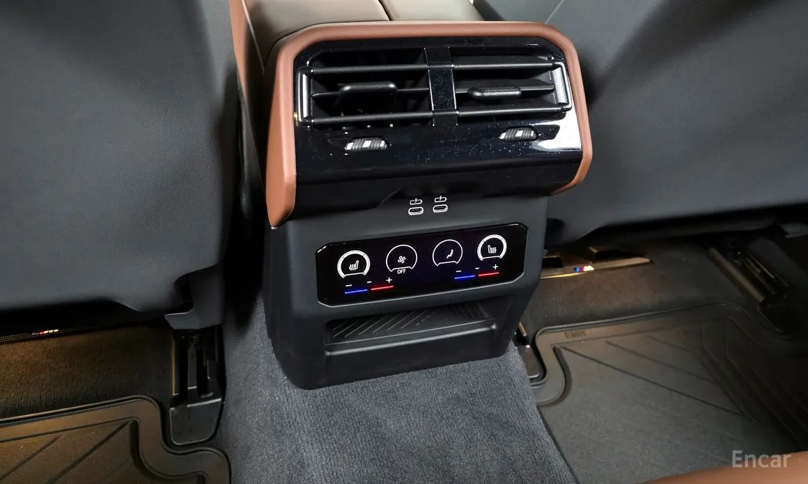 Фото 19 - BMW 5 Series