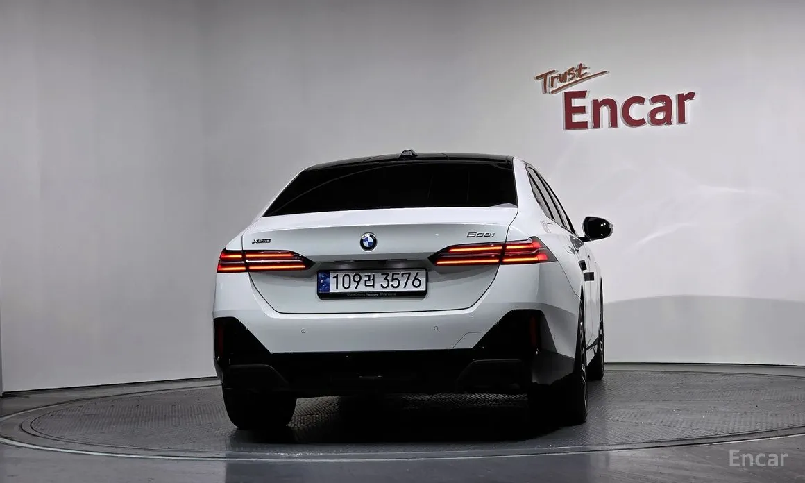 Фото 4 - BMW 5 Series