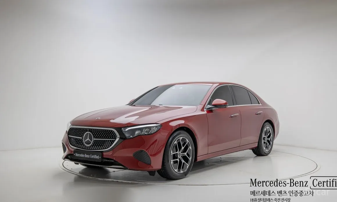 Фото 1 - Mercedes-Benz E-Class