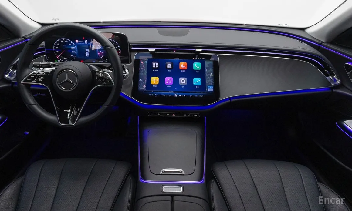 Фото 7 - Mercedes-Benz E-Class