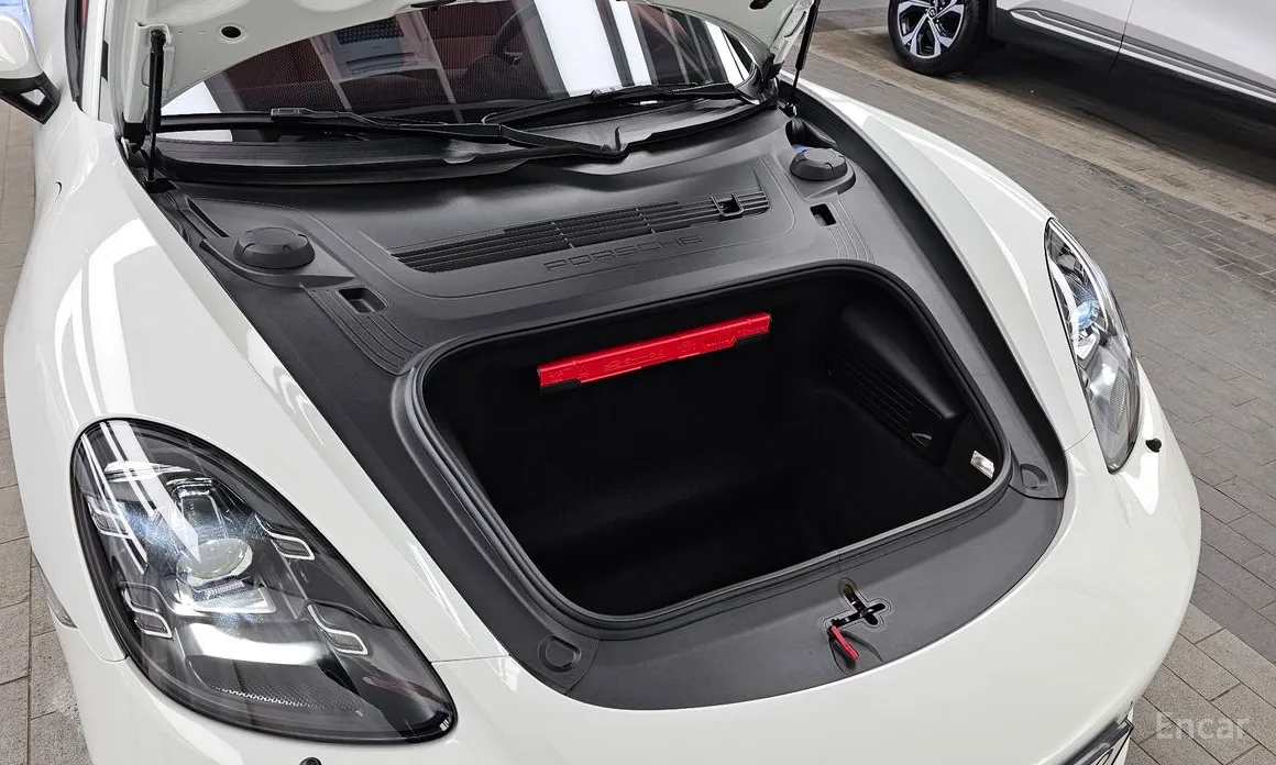 Фото 6 - Porsche 718