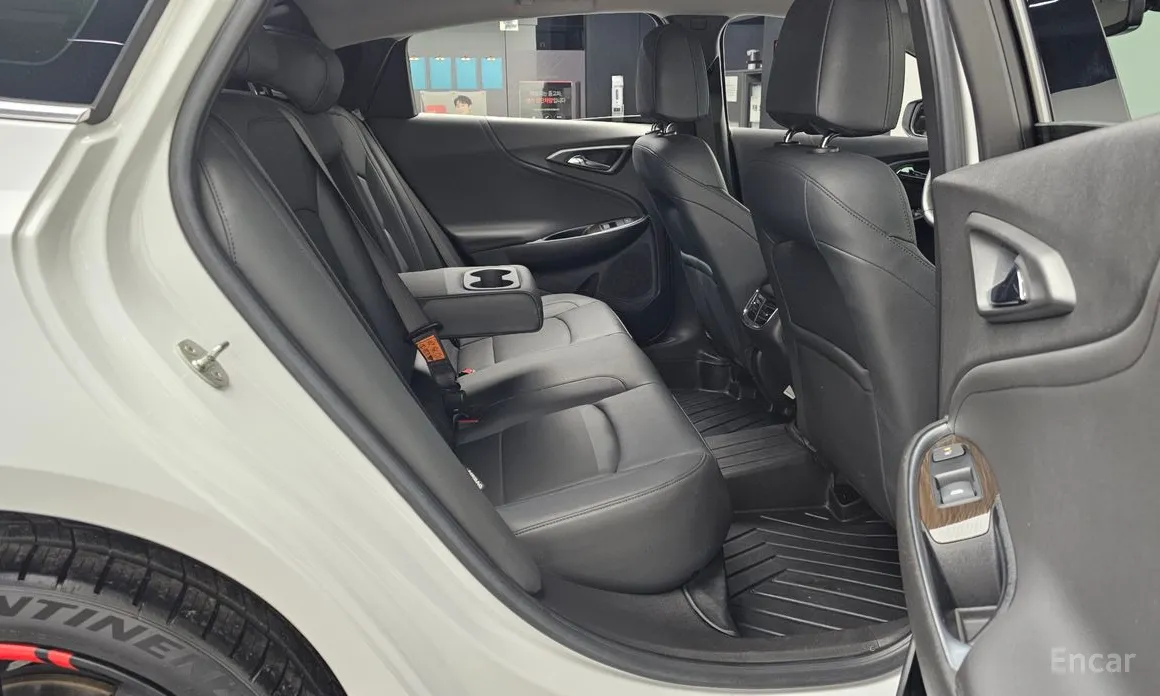 Фото 12 - Chevrolet Malibu