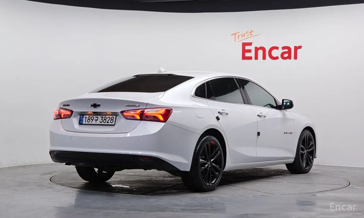 Фото 2 - Chevrolet Malibu