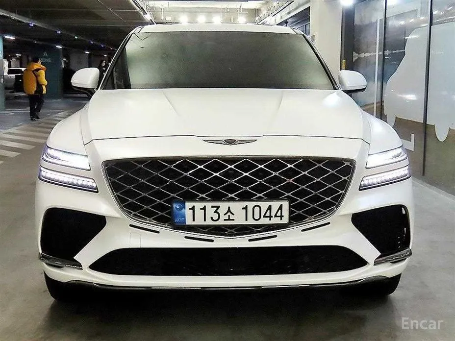 Фото 2 - Genesis GV80