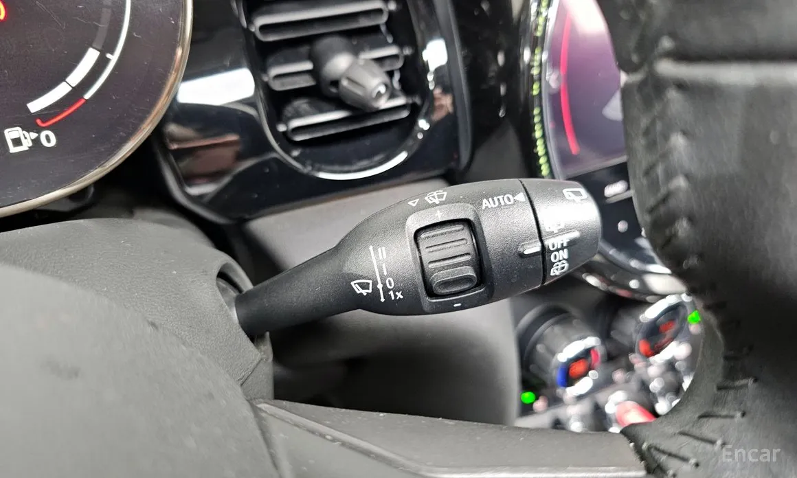 Фото 15 - Mini Cooper