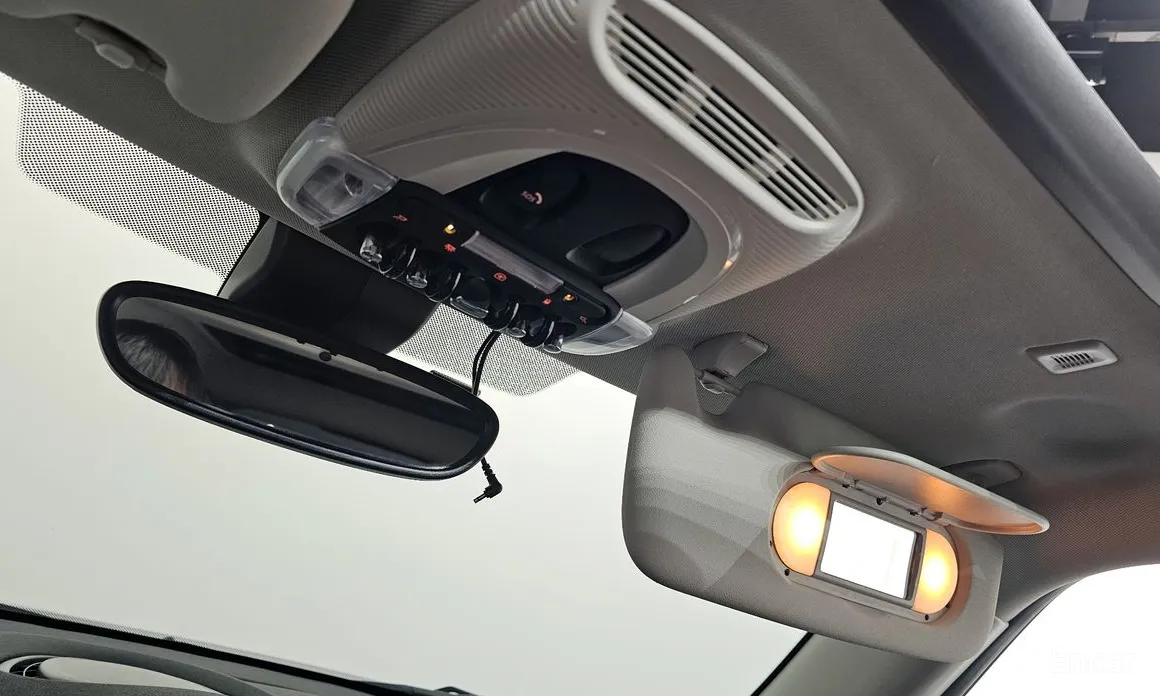 Фото 16 - Mini Cooper