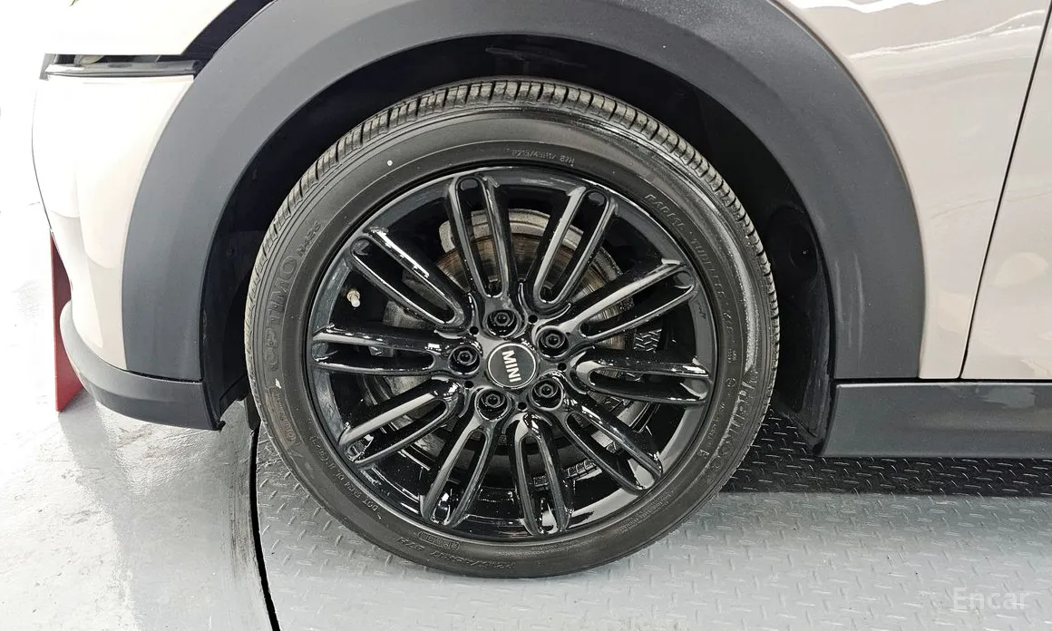 Фото 5 - Mini Cooper