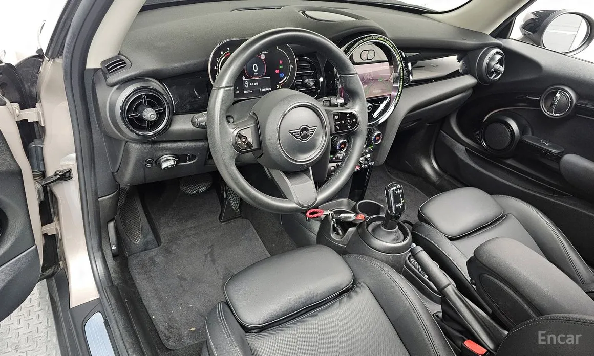 Фото 7 - Mini Cooper