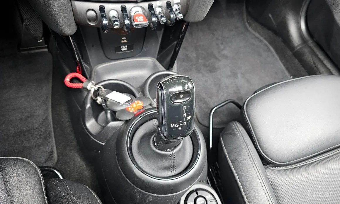 Фото 9 - Mini Cooper