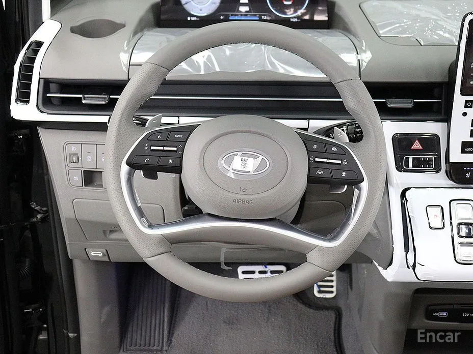 Фото 14 - Hyundai Staria